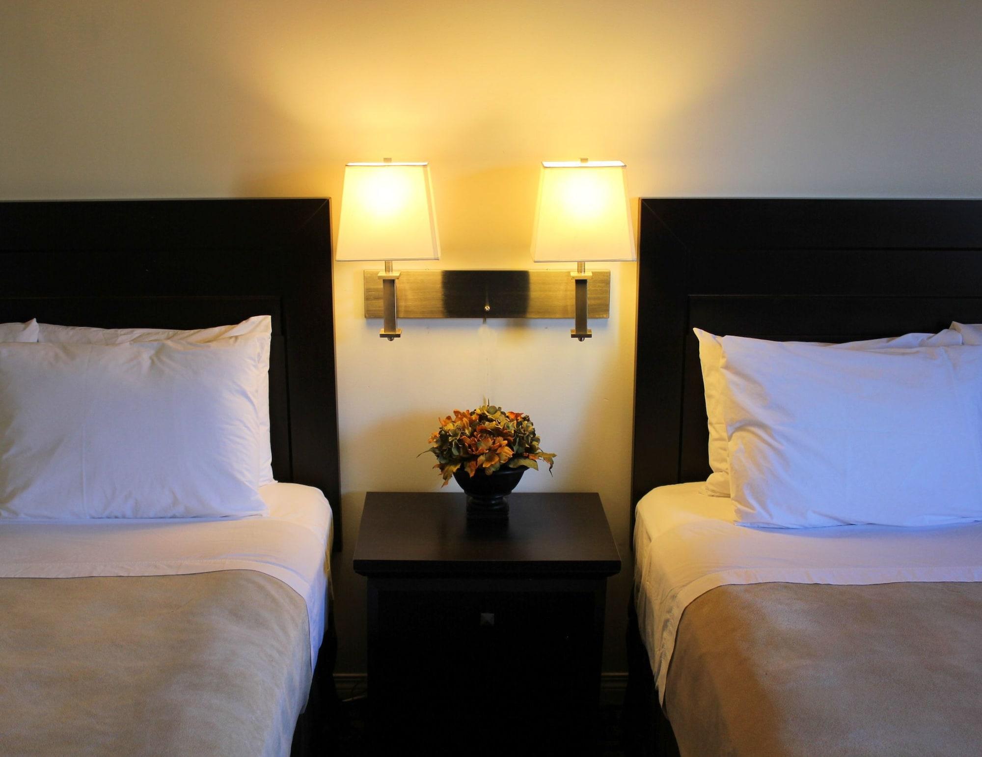Travelodge By Wyndham Prince Albert Dış mekan fotoğraf